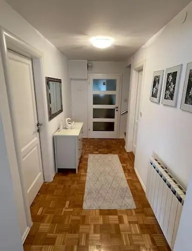 Apartment Apartman Bubi 15 *