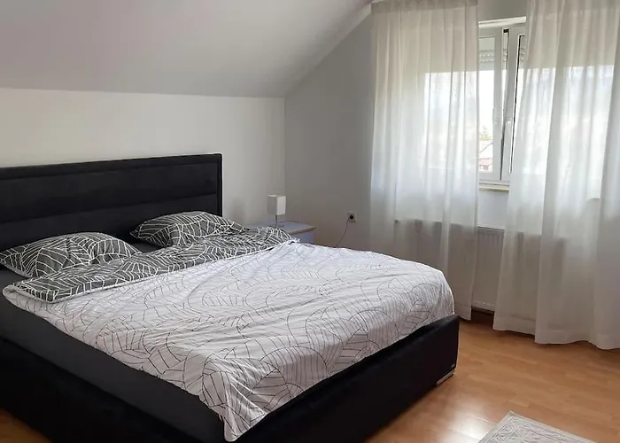 Apartman Bubi 15 Apartment *